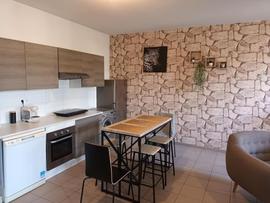 Appartement Duplex Nimes Centre Екстериор снимка
